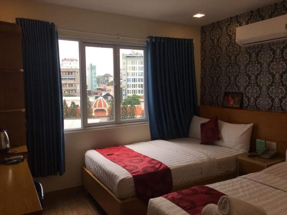Ailen Garden 2 Hotel Ho Chi Minh City Exterior photo